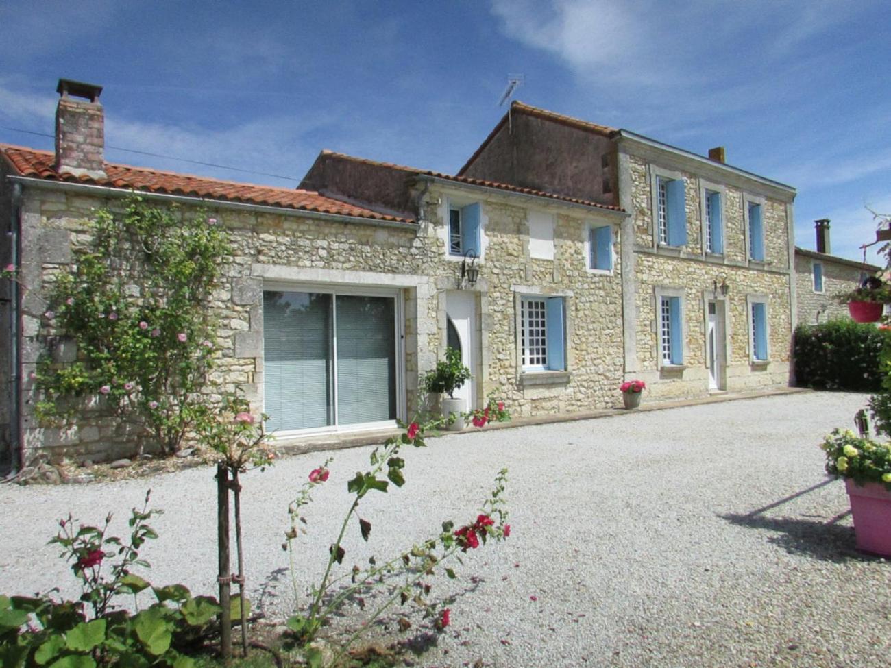 Logis de Chalons à la mer Le Guâ Extérieur photo